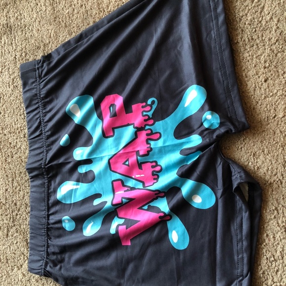 Snack Shorts - Picture 2 of 4